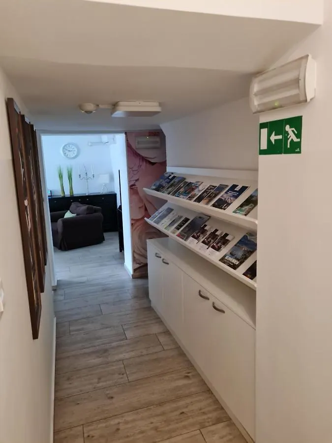 Azur Rooms Ljubljana Bed & Breakfast