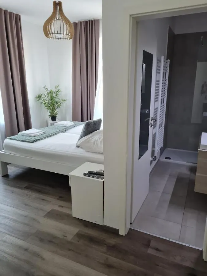 Azur Rooms Liubliana Bed and breakfast
