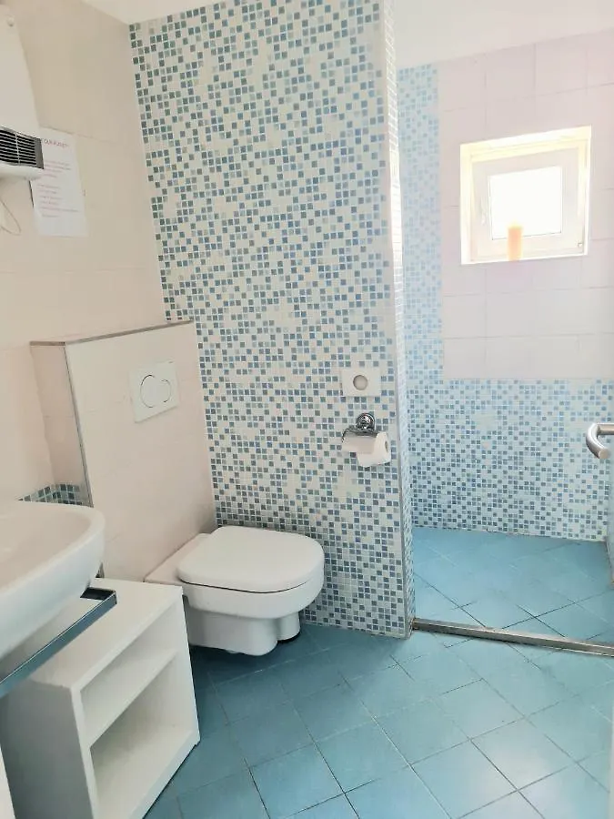 Azur Rooms Liubliana Bed and breakfast