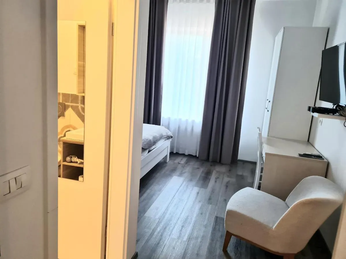 Azur Rooms Ljubljana